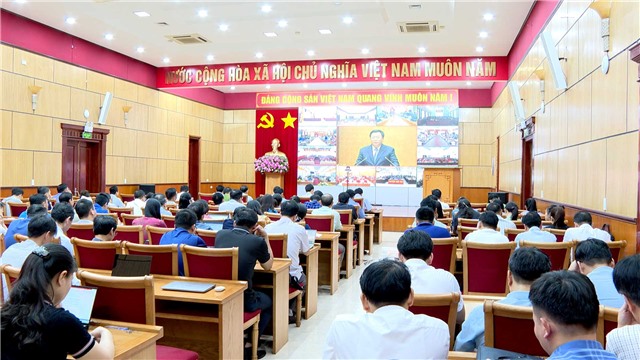 E2betvip giải trí đa dạng toàn quốc quán triệt, triển khai thực hiện E2 bet đăng nhập E2betvip giải trí đa dạng Trang Chủ Chính Thức Đá Gà Thomo E2bet 10 khóa XIII