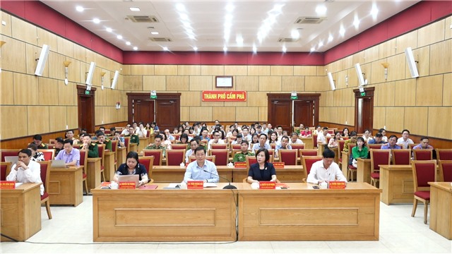 Tập huấn công tác tổ chức Đại hội Đảng các cấp, nhiệm kỳ 2025-2030