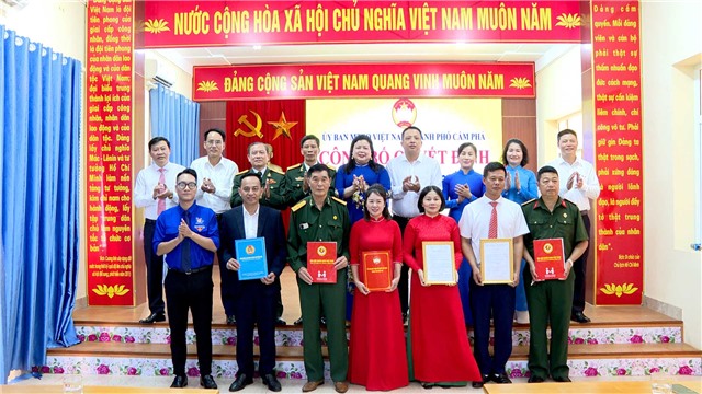 Thành lập UBMTTQ và các đoàn thể chính trị - xã hội, tổ chức xã hội xã Hải Hoà lâm thời
