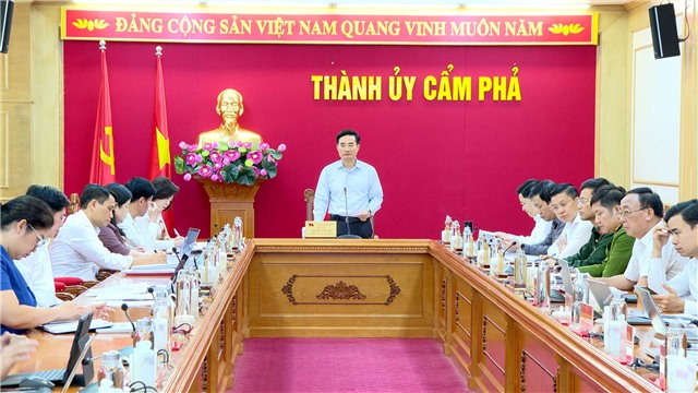 Ban Thường vụ Thành ủy cho ý kiến về một số nội dung theo Quy chế làm việc
