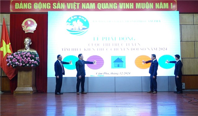Tập huấn về chữ ký số, các xu hướng công nghệ, định hướng chuyển đổi số năm 2025