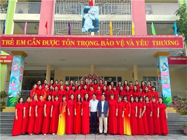 Trường Mầm non Cẩm Phú học tập và làm theo Bác