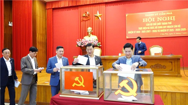 E2betvip giải trí đa dạng cán bộ chủ chốt thành phố