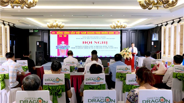 Nhà cái E2bet.com Đá gà trực tiếp Thomo #1 các đơn vị kinh tế tư nhân Thành phố triển khai nhiệm vụ 6 tháng cuối năm 2024