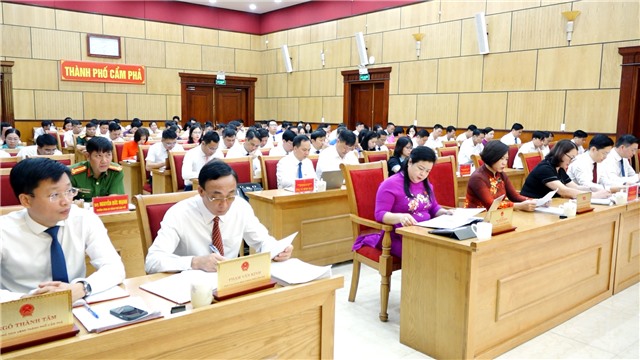 Khai mạc kỳ họp thứ 25, HĐND Thành phố khóa XXI