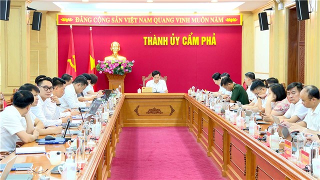 Thường trực Tỉnh ủy cho ý kiến kết quả tổ chức hoạt động hè và chuẩn bị cho năm học mới