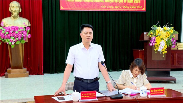Nhà cái E2bet.com Đá gà trực tiếp Thomo #1 phường Cẩm Trung triển khai phương hướng, nhiệm vụ quý IV năm 2024