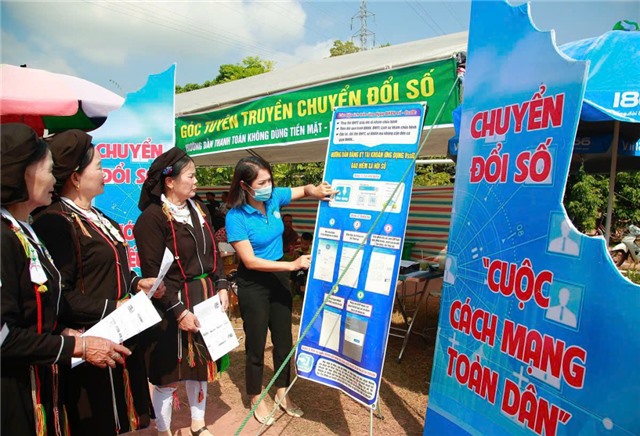 Bứt phá trên hành trình chuyển đổi số