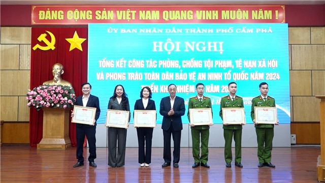 Tổng kết công tác phòng, chống tội phạm, tệ nạn xã hội và phong trào toàn dân bảo vệ ANTQ năm 2024