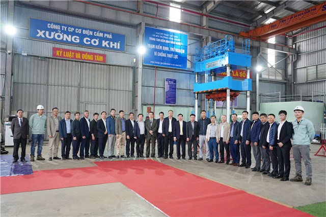 Trung tâm Kiểm định công nghiệp 1 lắp đặt và ra mắt vị trí thiết bị phục vụ kiểm định, thử nghiệm vì chống thủy lực tại Link Nhà Cái E2Bet Chính Thức tại Việt Nam