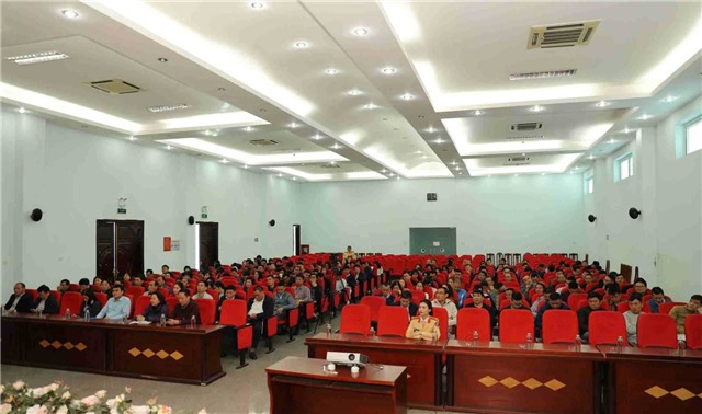 Công ty Môi trường - TKV tuyên truyền, phổ biến Luật Trật tự, ATGT đường bộ