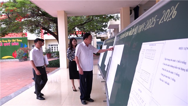 Lãnh đạo Thành phố kiểm tra công tác chuẩn bị cho kỳ thi tuyển sinh vào lớp 10 năm học 2025-2026